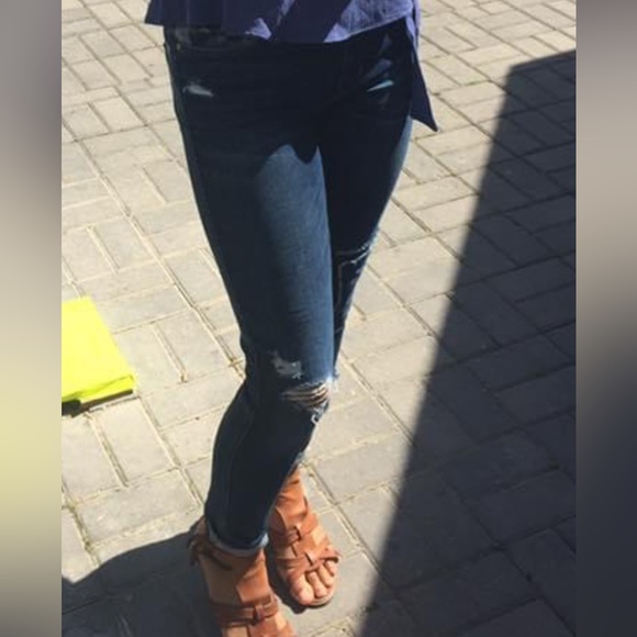 GUESS JEANS - Picture 2 of 10